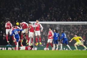 阿森纳训练开放日；国际比赛日再遭质疑引欢呼；欧冠在即；年轻球员得到机会的简单介绍-Jiuyou Sports