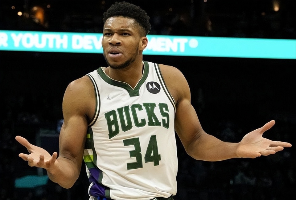 包含字母哥焦点对战，德约科维奇与50激战掘金分钟，领先优势明显胜负难料！再创辉煌时刻的词条