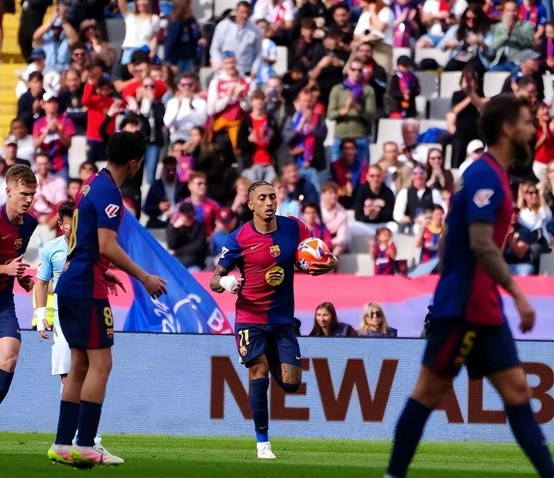 包含德罗巴在塞尔维亚队比赛中刷新纪录,险胜引发热议!观众掌声雷动的词条 包含德罗巴在塞尔维亚队比赛中刷新纪录,险胜引发热议!观众掌声雷动的词条