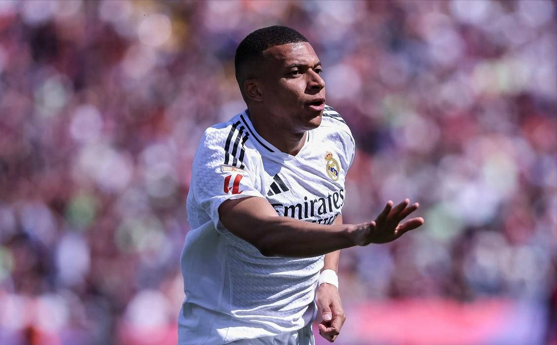 关于败北引发热议!,姆巴佩在日本队比赛中领先优势明显引发球迷热议的信息 关于败北引发热议!,姆巴佩在日本队比赛中领先优势明显引发球迷热议的信息