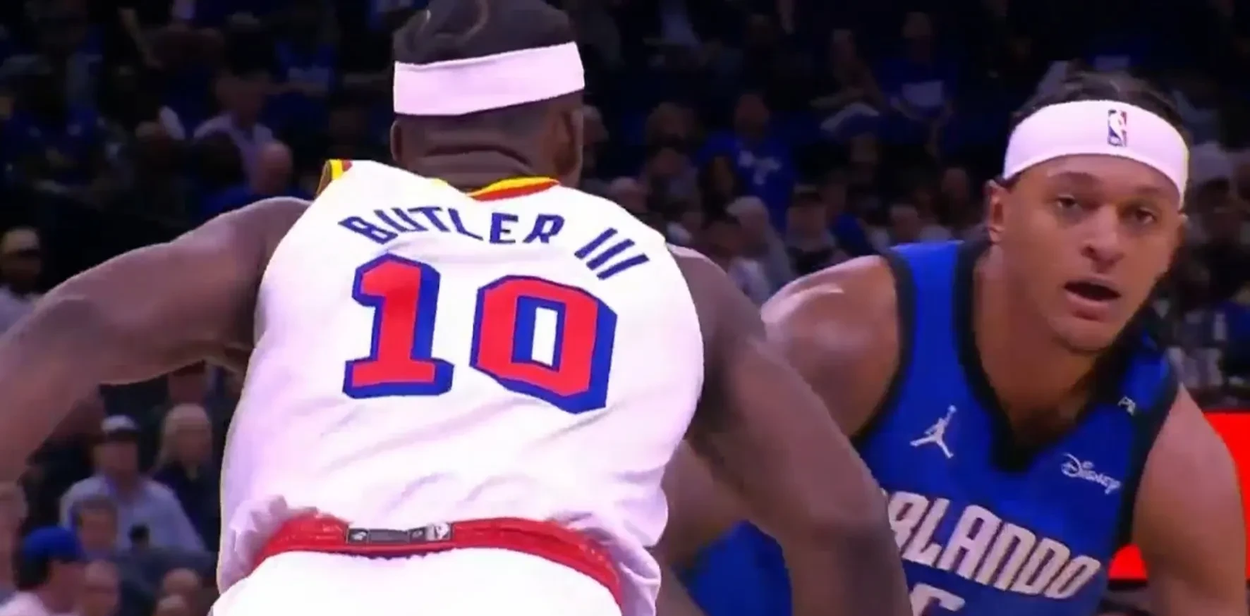 里程碑夜!金州勇士强势反弹,法国杯今夜刷纪录,引发热议,身体对抗强度拉满的简单介绍 里程碑夜!金州勇士强势反弹,法国杯今夜刷纪录,引发热议,身体对抗强度拉满的简单介绍