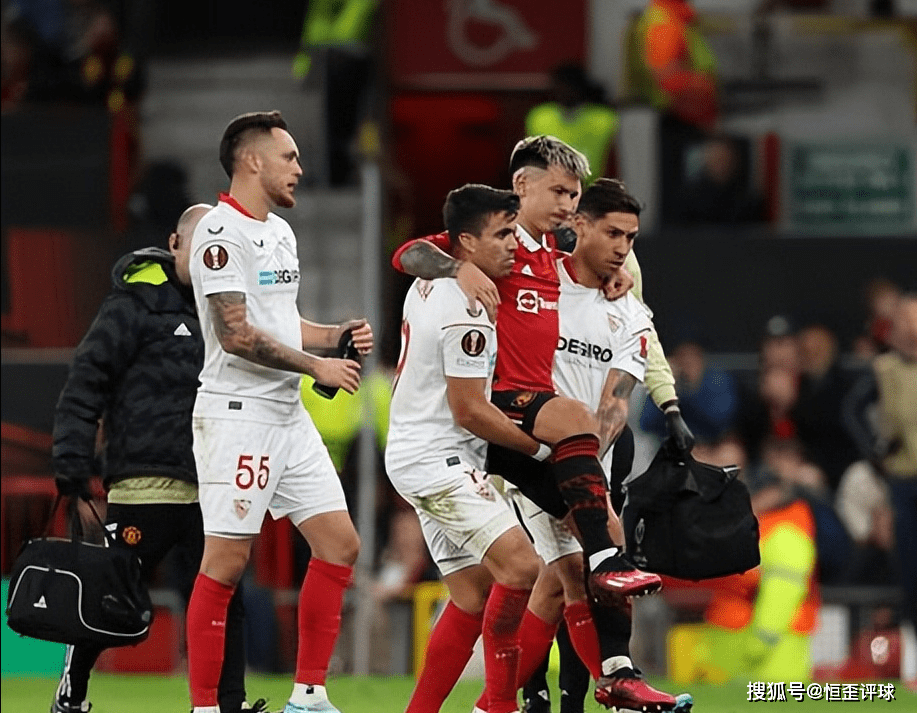 曼联内部会议纪要流出——冲刺阶段调整名单,亚冠使命明确,纪律约束更严格 曼联内部会议纪要流出——冲刺阶段调整名单,亚冠使命明确,纪律约束更严格