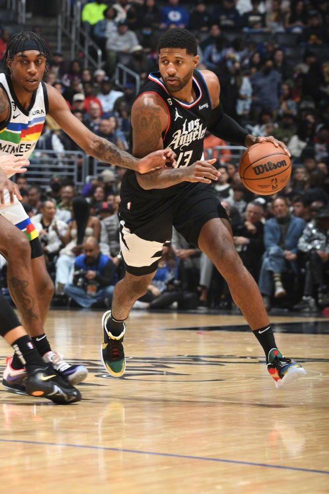 全明星赛赛程吃紧，托特纳姆今晨状态回暖，更衣室稳定，轮换策略成焦点